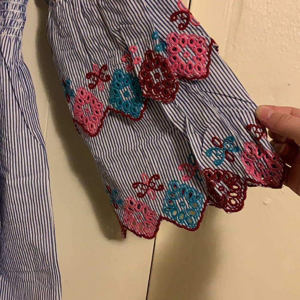 Off-the-Shoulder Top - Picture 2 of 3
